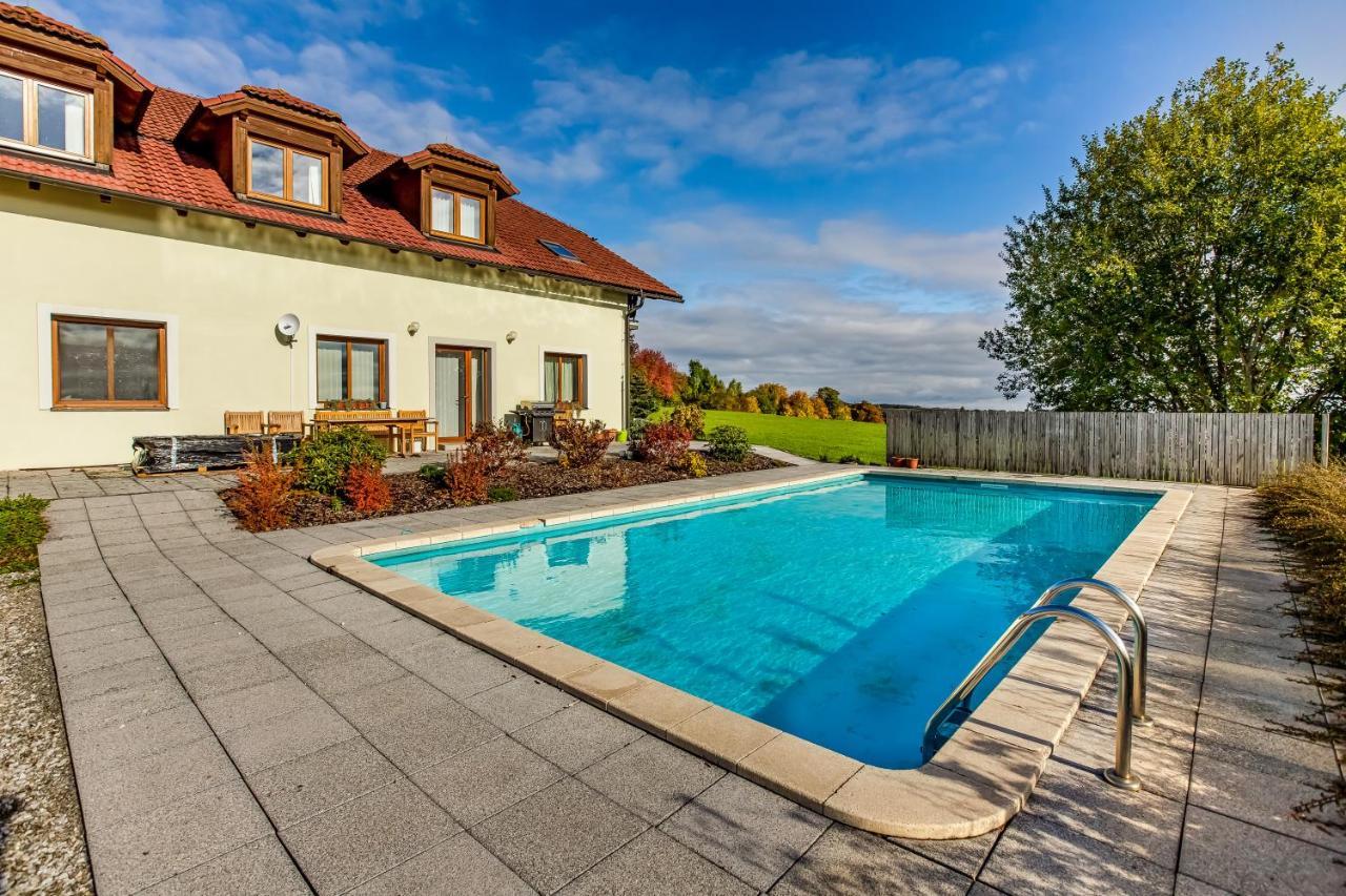 Benesovka Apartment Vacov Екстериор снимка